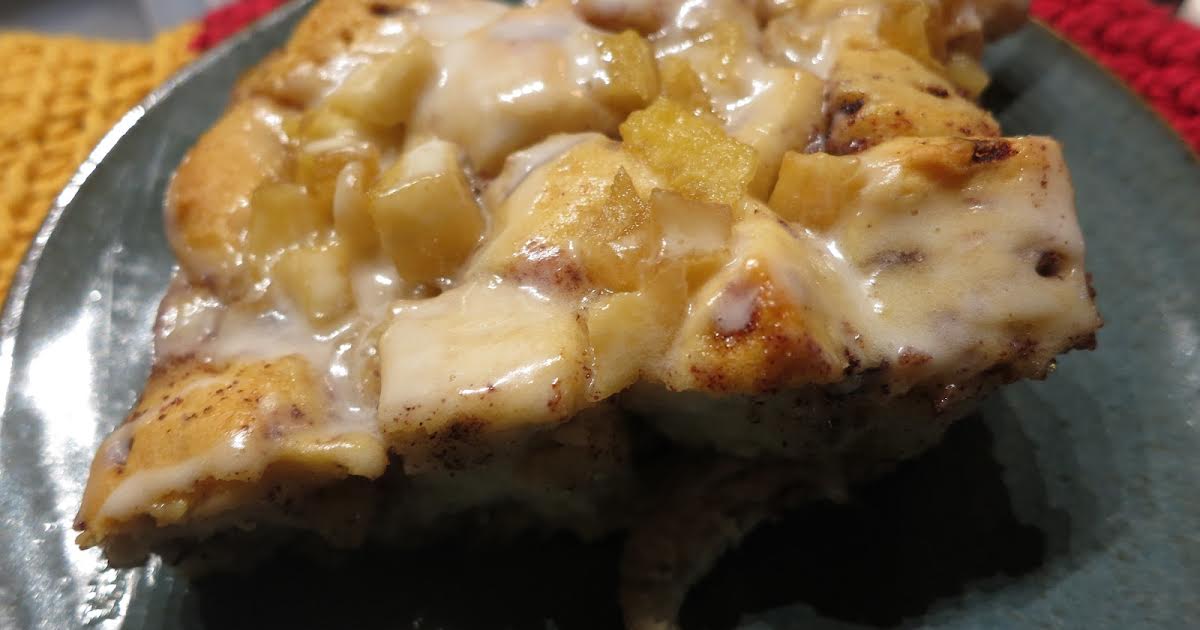 Cinnamon & Apple Coffee Cake | Just A Pinch Recipes