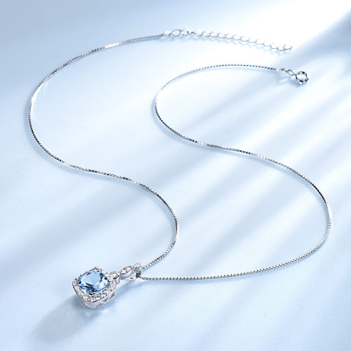 Title 4, 925 Sterling Silver Necklace Sky Blue Topaz Fou...