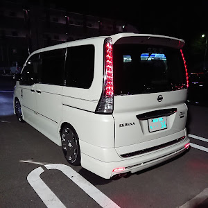 セレナ C25型