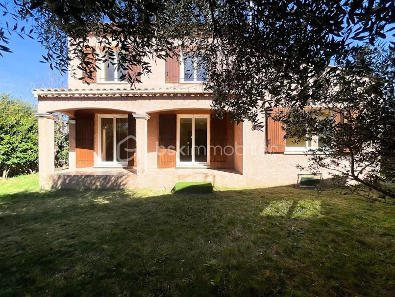 Location  villa 7 pièces 179.32 m² à Gignac (34150), 1 700 €