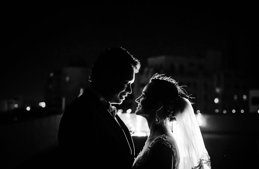 Kāzu fotogrāfs Carlos Reyes (artwedding). Fotogrāfija: 9. septembris 2019