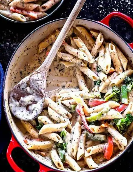 Penne Chicken Mix Sauce Pasta