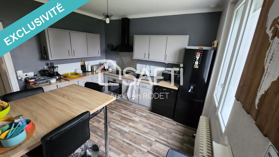 Vente maison 5 pièces 131 m² à Chateauroux (36000), 199 000 €