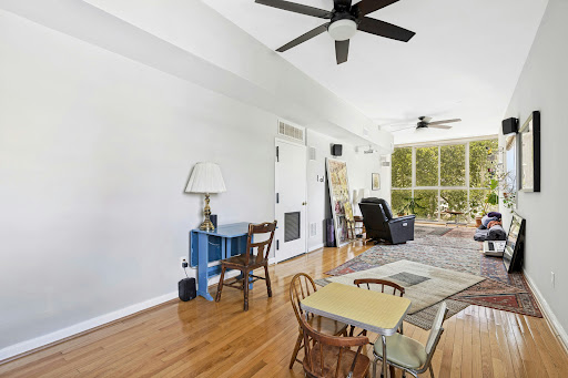 Apartment 5