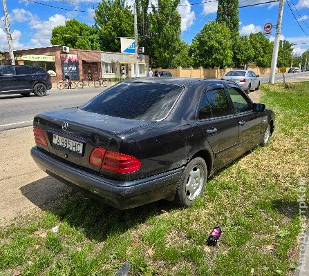 продам авто Mercedes E 200 E-klasse (W210) фото 3