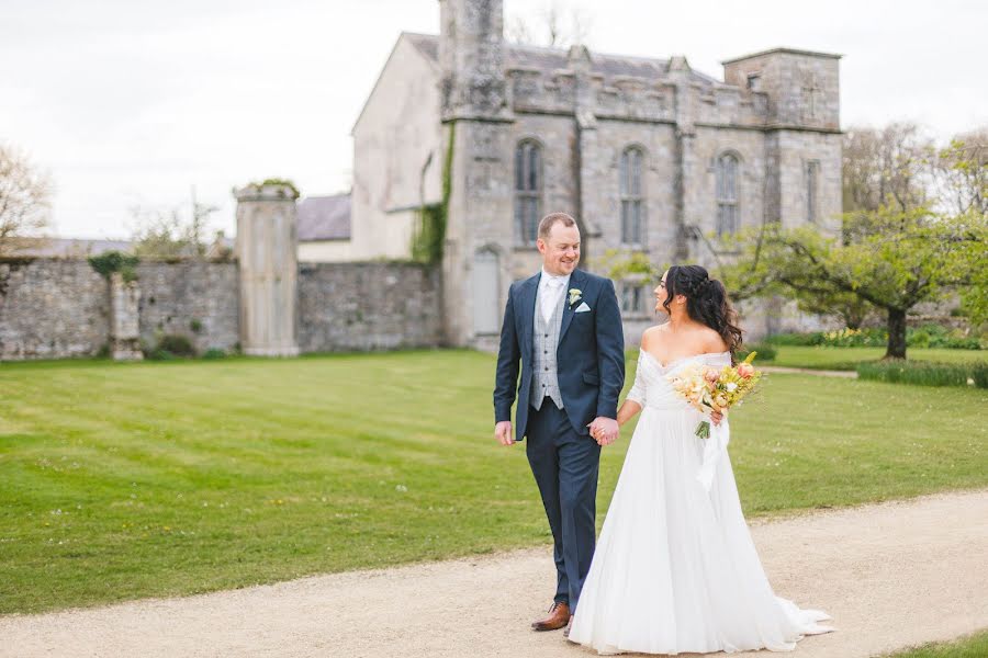 Fotógrafo de bodas Katie Kavanagh (katiekavphoto). Foto del 8 de marzo 2023