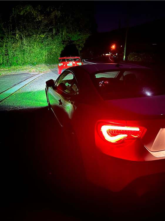 86の愛車の一番好きな角度・文化の日・ドライブ・秋の交通安全週間に関するカスタム事例の投稿画像3枚目