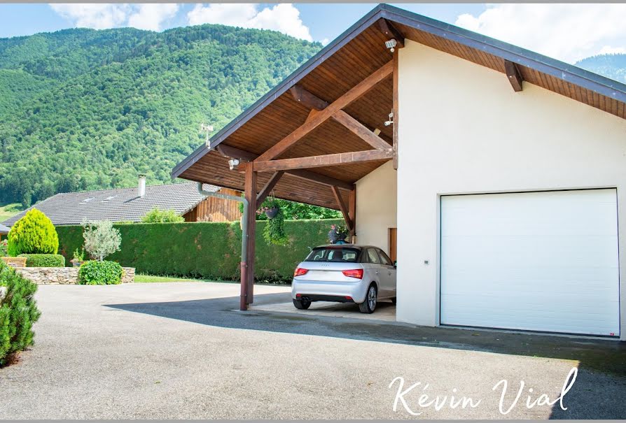 Vente maison 7 pièces 180 m² à Chamoux-sur-Gelon (73390), 547 000 €