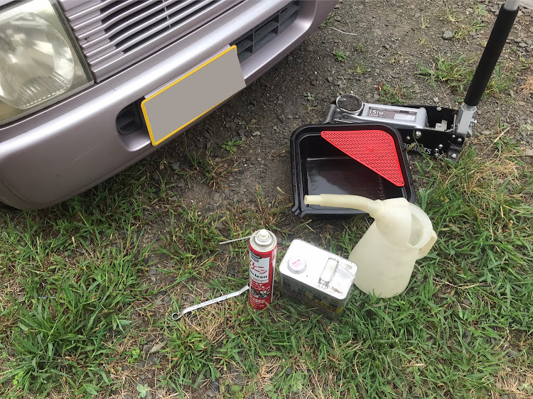 アルトラパンのコロナウイルスに負けるな・DIY・OIL交換に関するカスタム事例の投稿画像1枚目