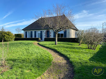 maison à Segré-en-Anjou Bleu (49)