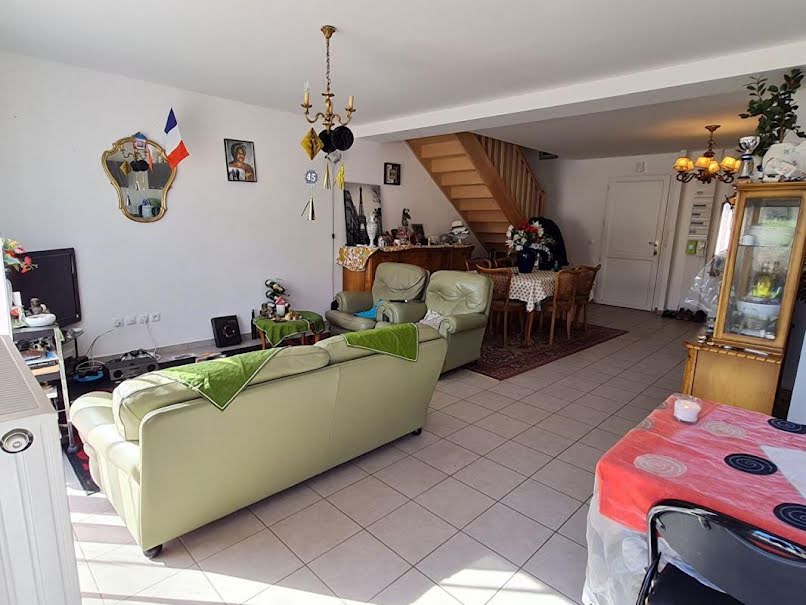 Vente maison 4 pièces 107 m² à La Ferté-sous-Jouarre (77260), 252 000 €