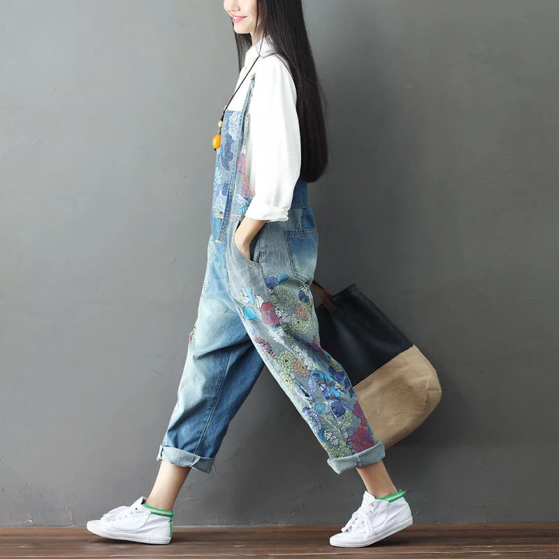 Women's Fashion Vintage Patchwork Jeans Unique Retro Style Comfortable Denim Pants Versatile Design Perfect for a Stylis