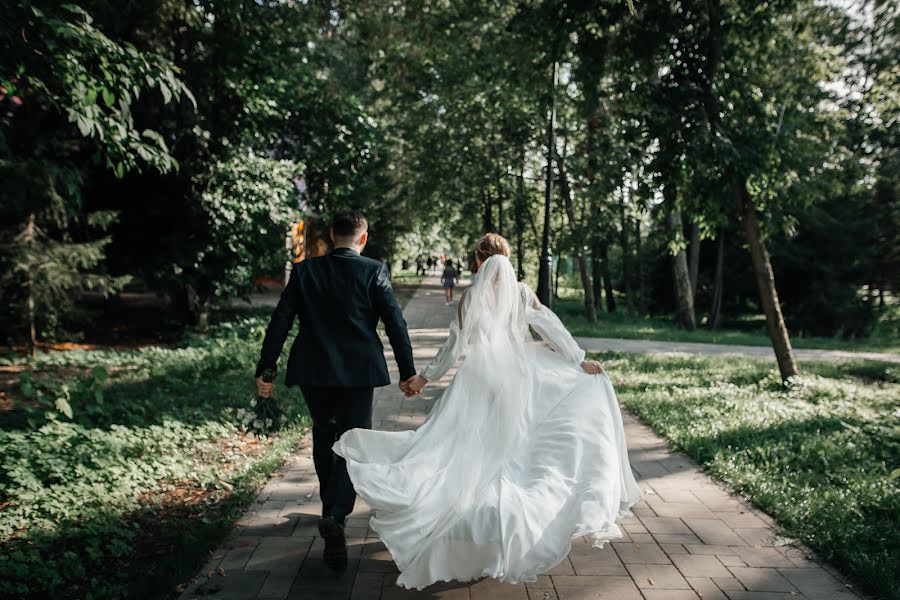 Svadobný fotograf Maksim Rogulkin (maximrogulkin). Fotografia publikovaná 26. septembra 2023