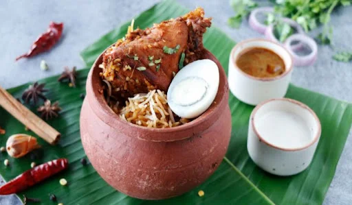 Hyderabadi Chicken Dum Biryani (Best Seller)