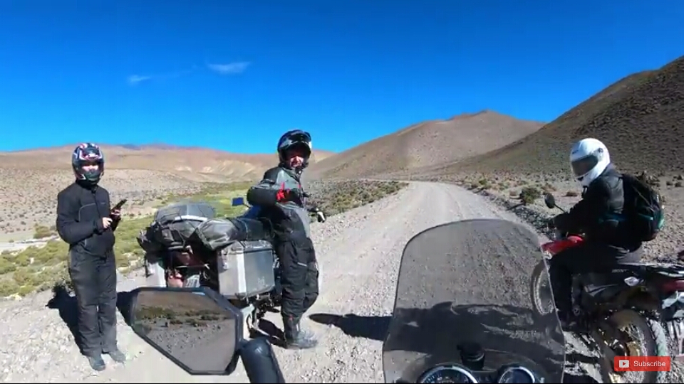  Meeting other riders on her way