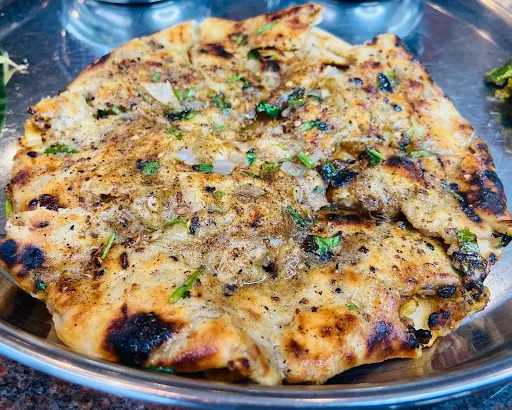 Amritsari Kulcha