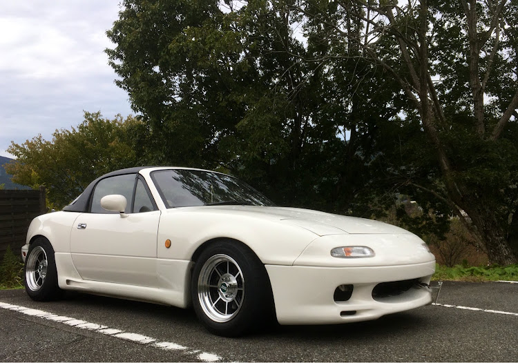 ロードスターのロードスター ・NAロードスター・NA8C・HAYASHI RACINGに関するカスタム事例の投稿画像1枚目