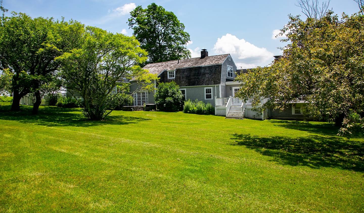 House with garden Salisbury