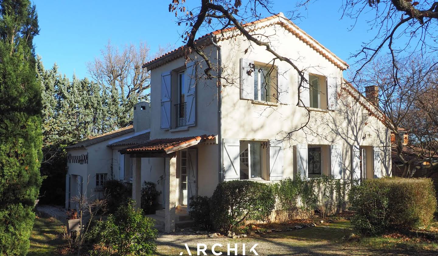 House with pool and terrace Aix-en-Provence