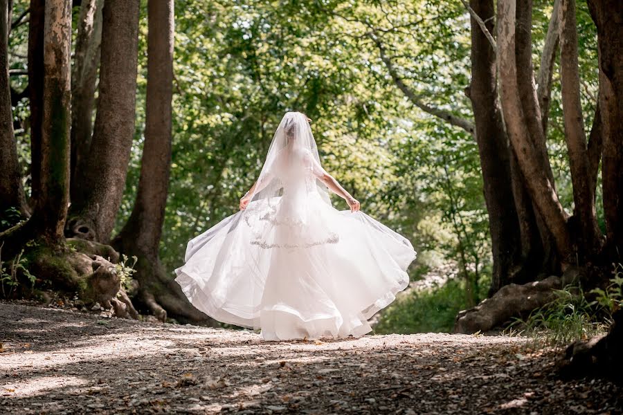 Wedding photographer Metodiy Plachkov (miff). Photo of 21 October 2023