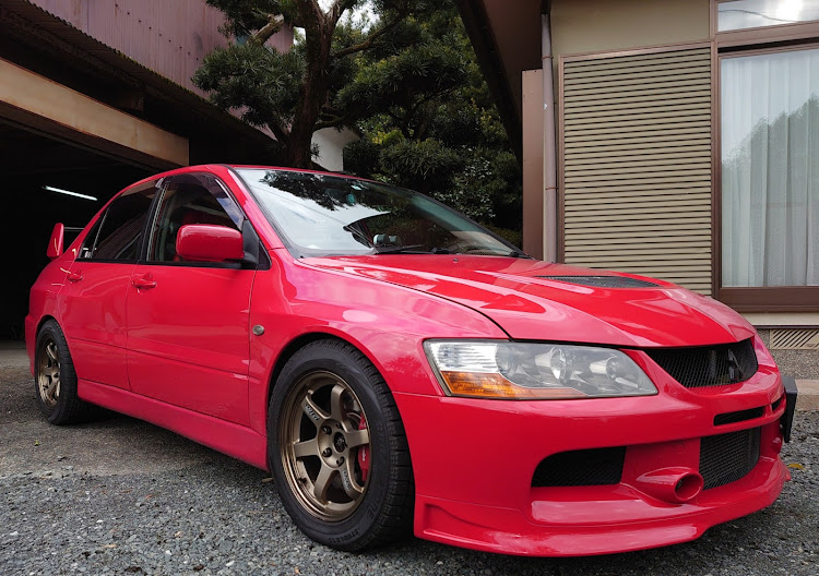 ランサーエボリューションの今年もお世話になりました・タイヤ交換に関するカスタム事例の投稿画像1枚目