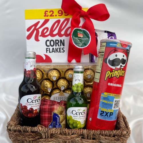 'Snack Lovers' gift arrangement from Gift Box Lagos offer