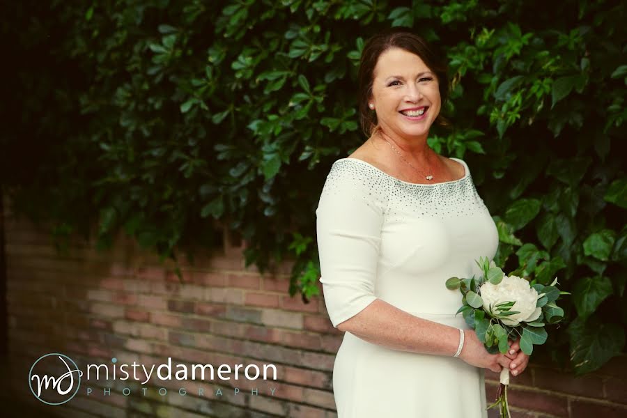 Fotografo di matrimoni Misty Dameron (mistydameron). Foto del 10 marzo 2020