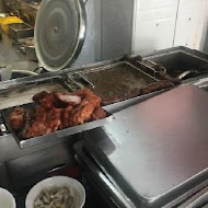 嘉義噴水雞肉飯(總店)