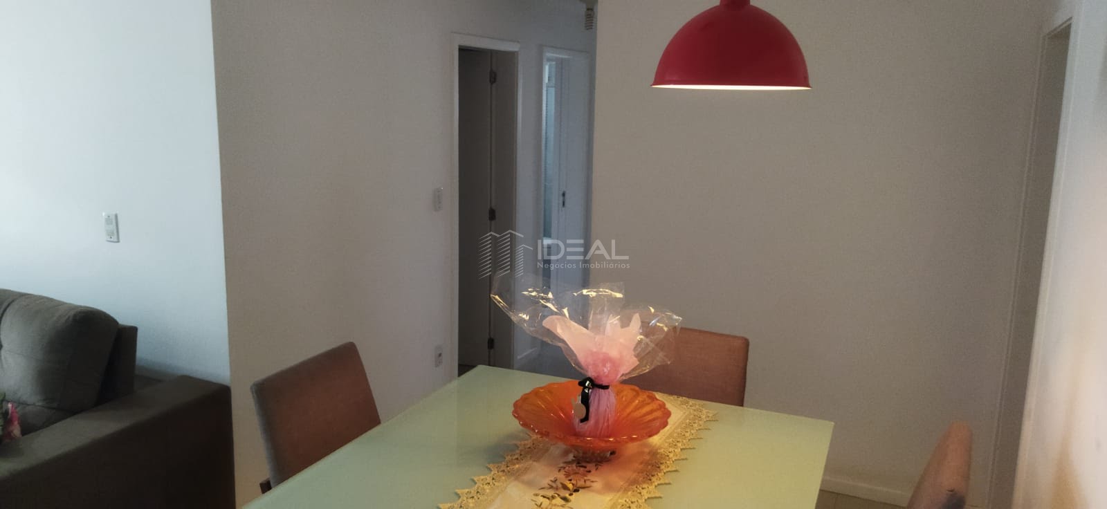 Apartamento com área externa no Flamboyant