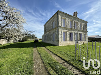 maison à Saint-Froult (17)