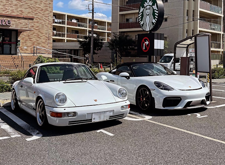 964 カレラ2のポルシェ・PORSCHE・ポルシェ仲間・ポル活・Porsche friendsに関するカスタム事例の投稿画像2枚目