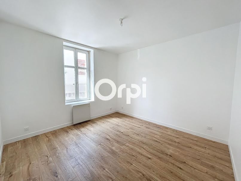 Location  appartement 1 pièce 25 m² à Nancy (54000), 450 €