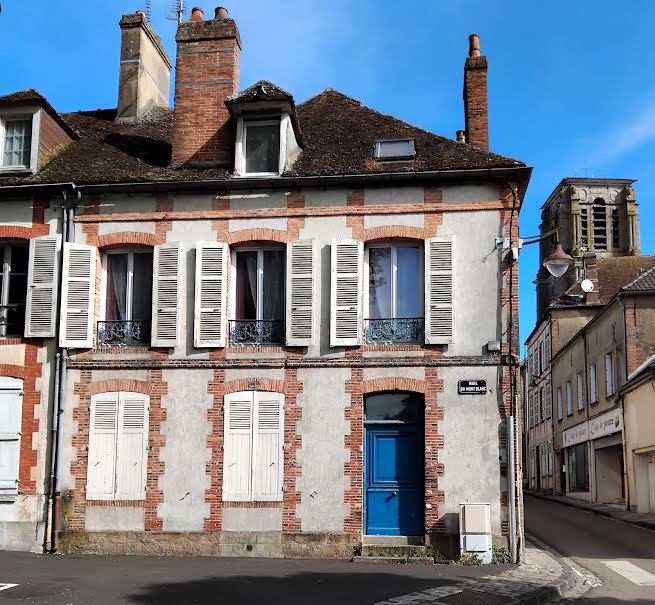 Vente maison 6 pièces 200 m² à Sézanne (51120), 169 000 €