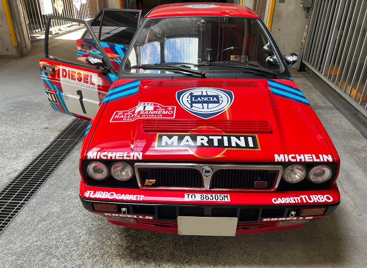 デルタのLANCIA  DELTA integrale 16V・MARTINIカラー・バッテリー上がり・キルスイッチ・ターミナルに関するカスタム事例の投稿画像1枚目