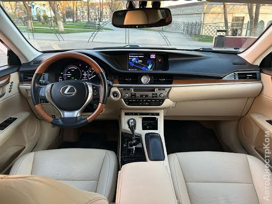 продам авто Lexus ES 300  фото 5