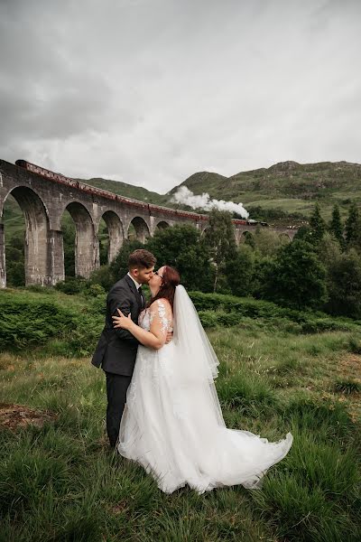 Photographe de mariage Dóra Bella (belladorafoto). Photo du 18 juillet 2023