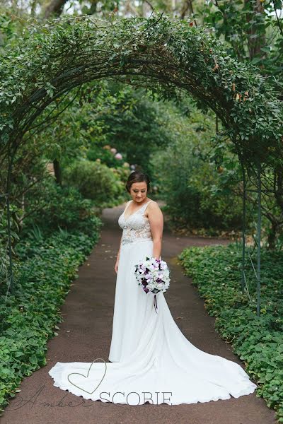 Wedding photographer Amber Scobie (amberscobie). Photo of 11 February 2019