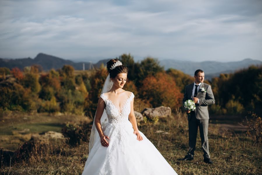 Wedding photographer Vitaliy Motrinec (svadbash). Photo of 14 December 2019