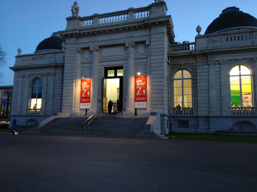 Musée d'Art Moderne et d'Art Contemporain