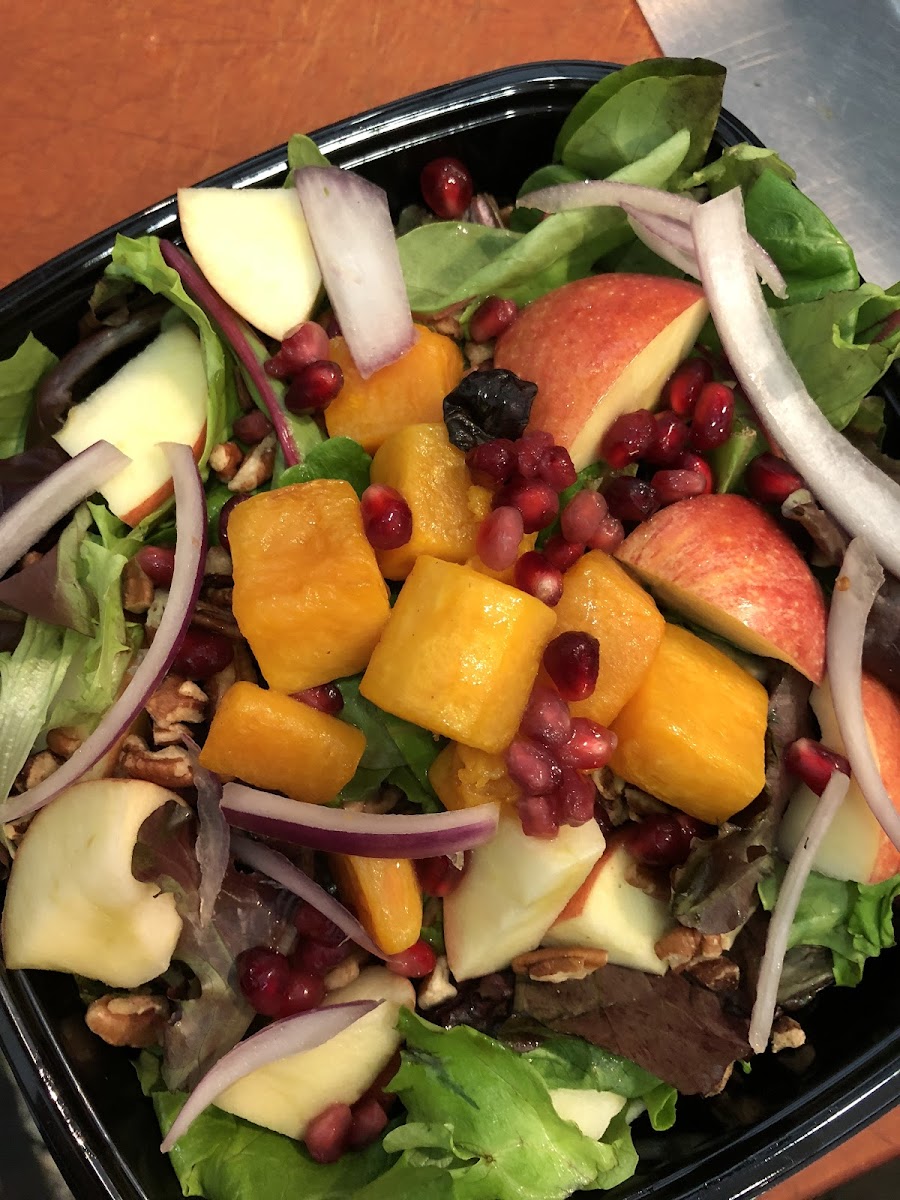 Butternut squash salad with pecans and apples. Also served with chicken.