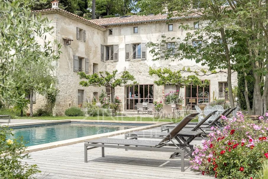 Vente propriété 20 pièces 700 m² à Grasse (06130), 2 490 000 €