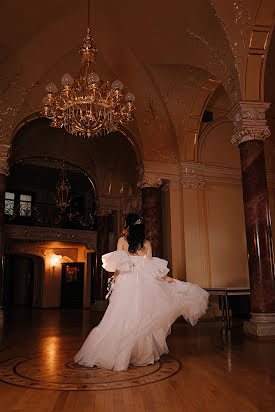 Fotógrafo de casamento Alena Vedutenko (vedutenko). Foto de 22 de março 2022