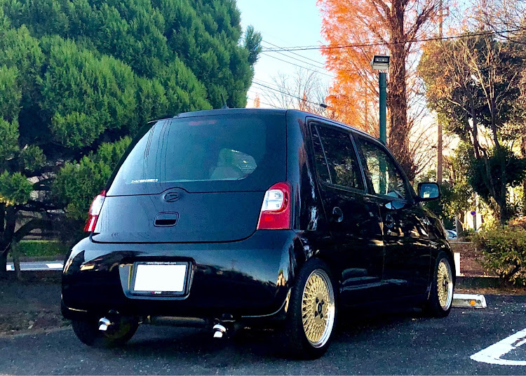 KA9RLさんが投稿したエッセと愉快な仲間たち・TEAMおっさんずラフ・ランチタイム・すき焼きうどんセット(昼寝付き)に関するカスタム事例の投稿画像1枚目
