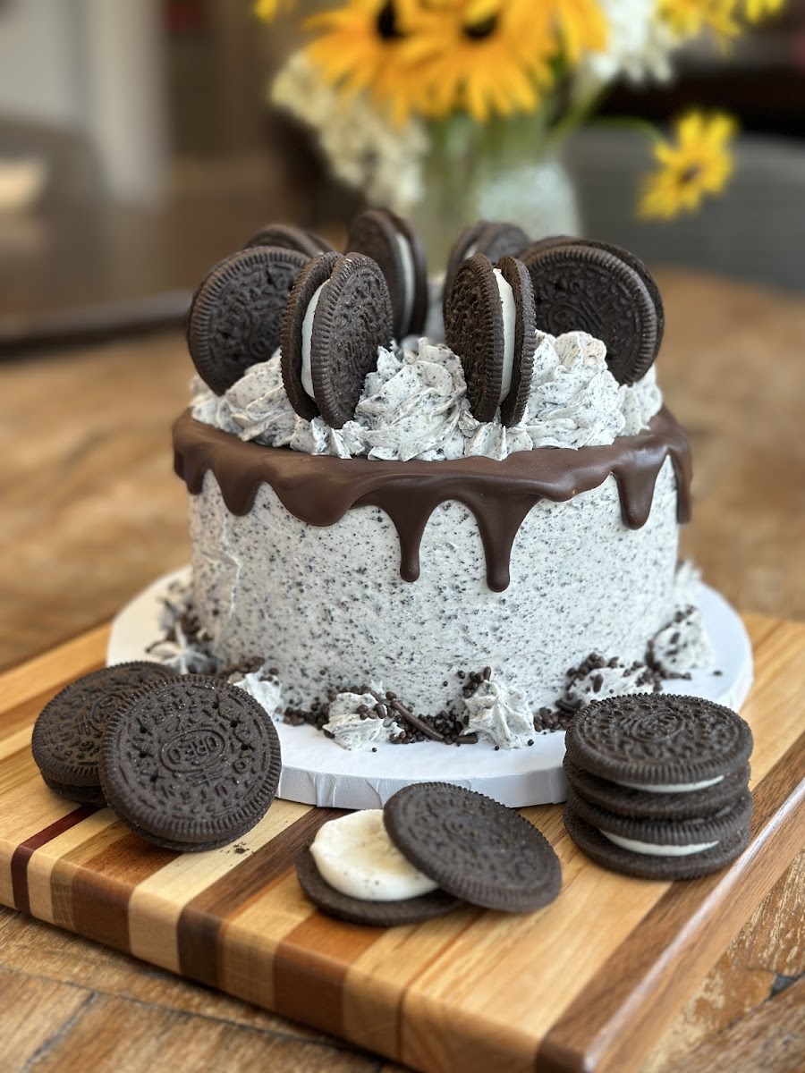 Oreo Cake. (Gluten & Nut Free)