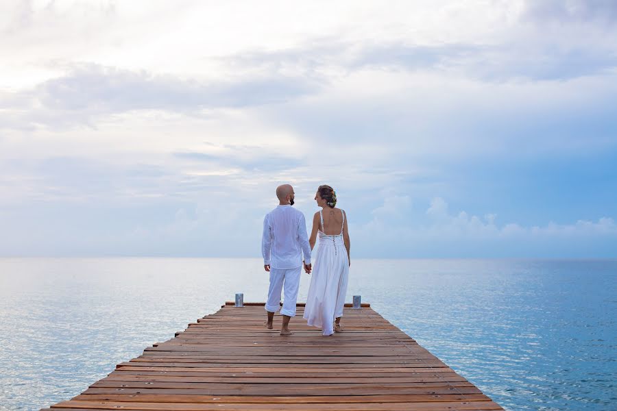 Fotógrafo de bodas Oleksander Biezmienov (mikndrik). Foto del 7 de diciembre 2019