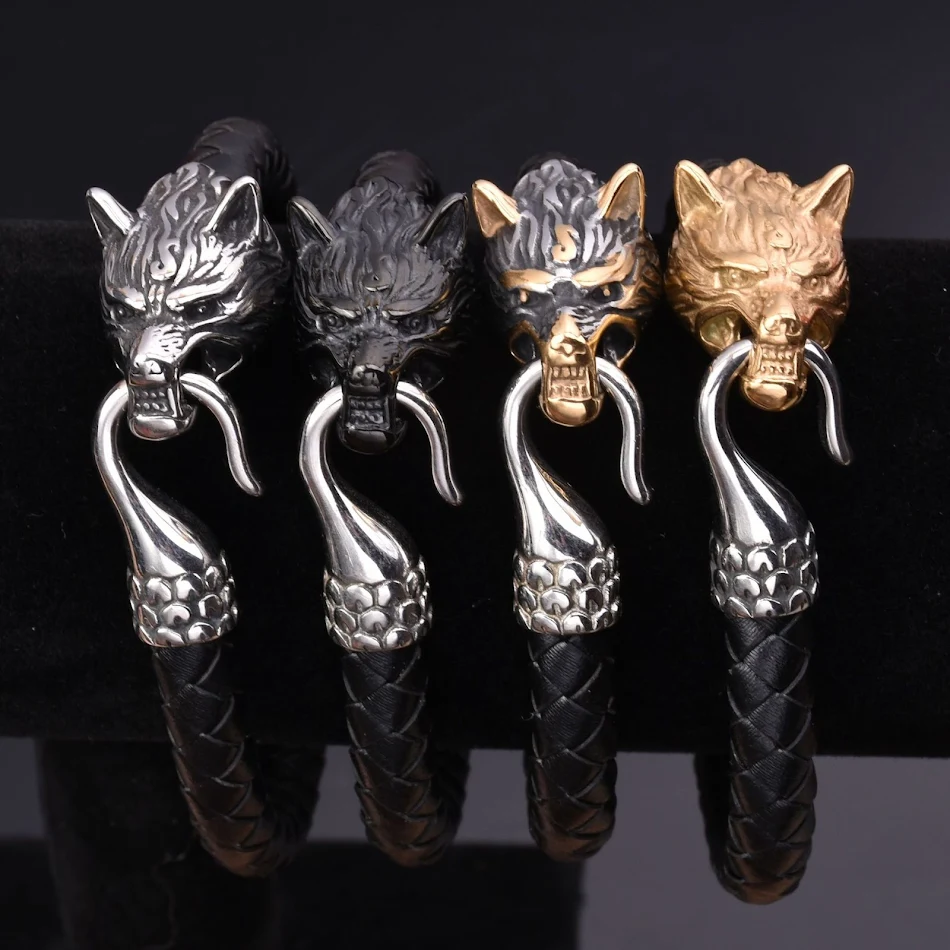 Bracelet Viking pour homme en cuir et tête de loup en acier inoxydable, un bijou robuste et stylé pour affirmer votre personnalité.
