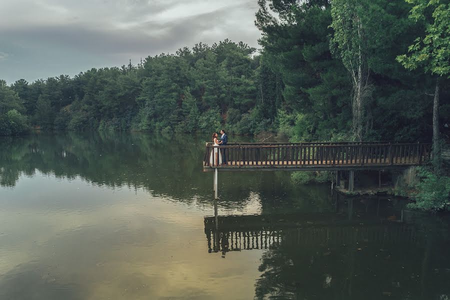 Kāzu fotogrāfs Konstantinos Poulios (poulios). Fotogrāfija: 31. jūlijs 2018