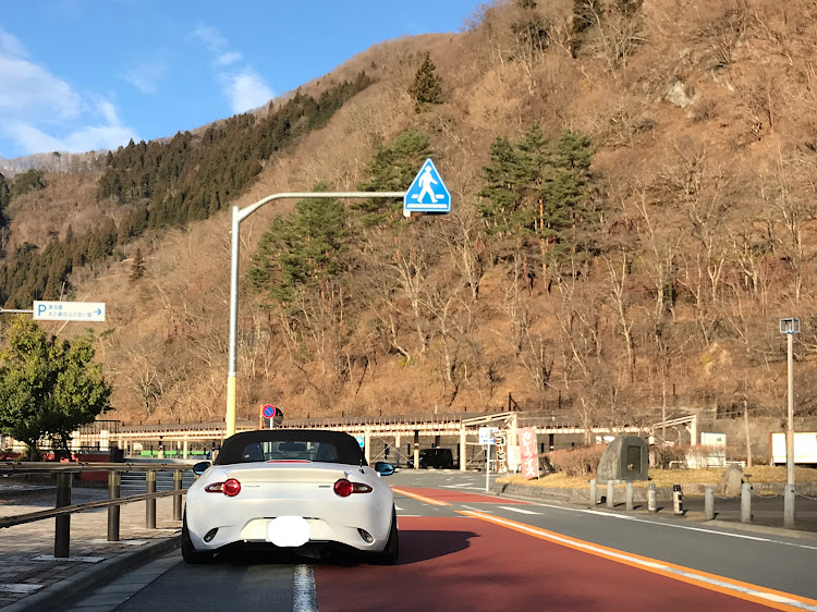 ロードスターのドライブ・車高調整・奥多摩・ロードスター に関するカスタム事例の投稿画像2枚目