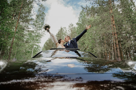 Fotógrafo de casamento Nadya Chernykh (nadichernykh). Foto de 9 de março 2022