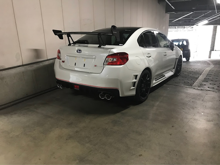 WRX STIの世紀末志士さんが投稿したカスタム事例の投稿画像1枚目